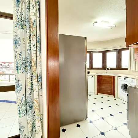 Out - T1 Oura Apartamento