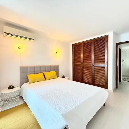 Out - T1 Oura * Albufeira