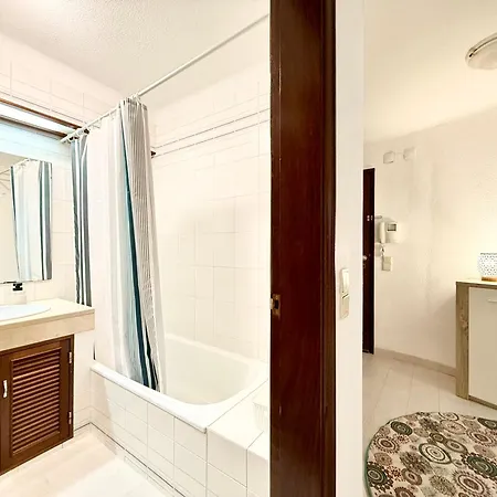 Out - T1 Oura Apartment